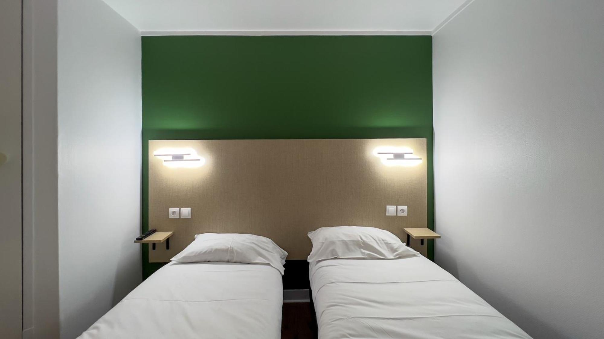 Fasthotel Le Mans Nord Fh Confort Сен-Сатюрнен Екстер'єр фото